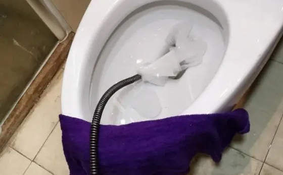 自流井马桶疏通