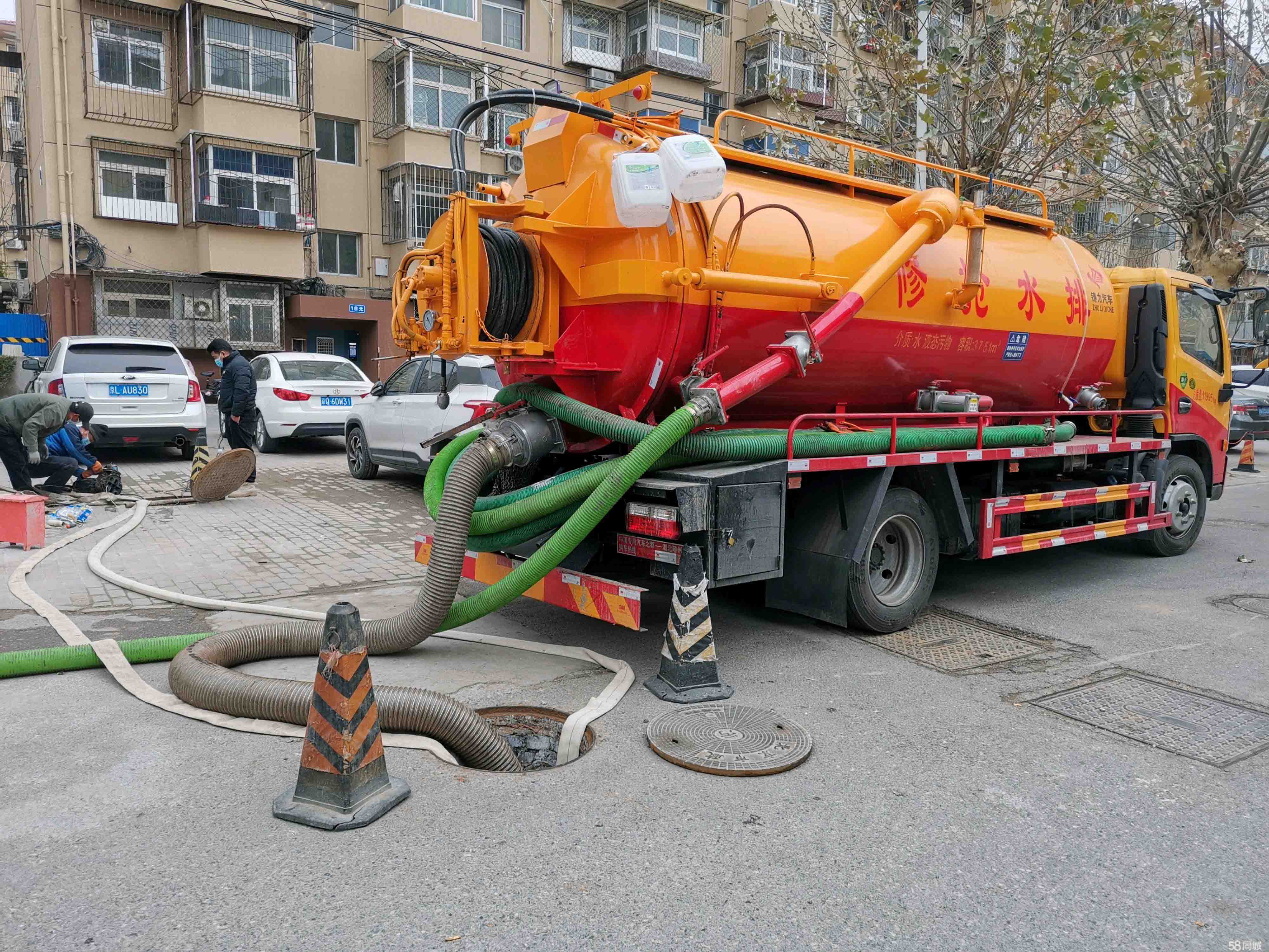 自流井抽粪吸污