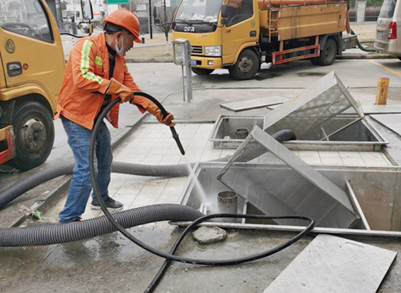 自流井隔油池清理